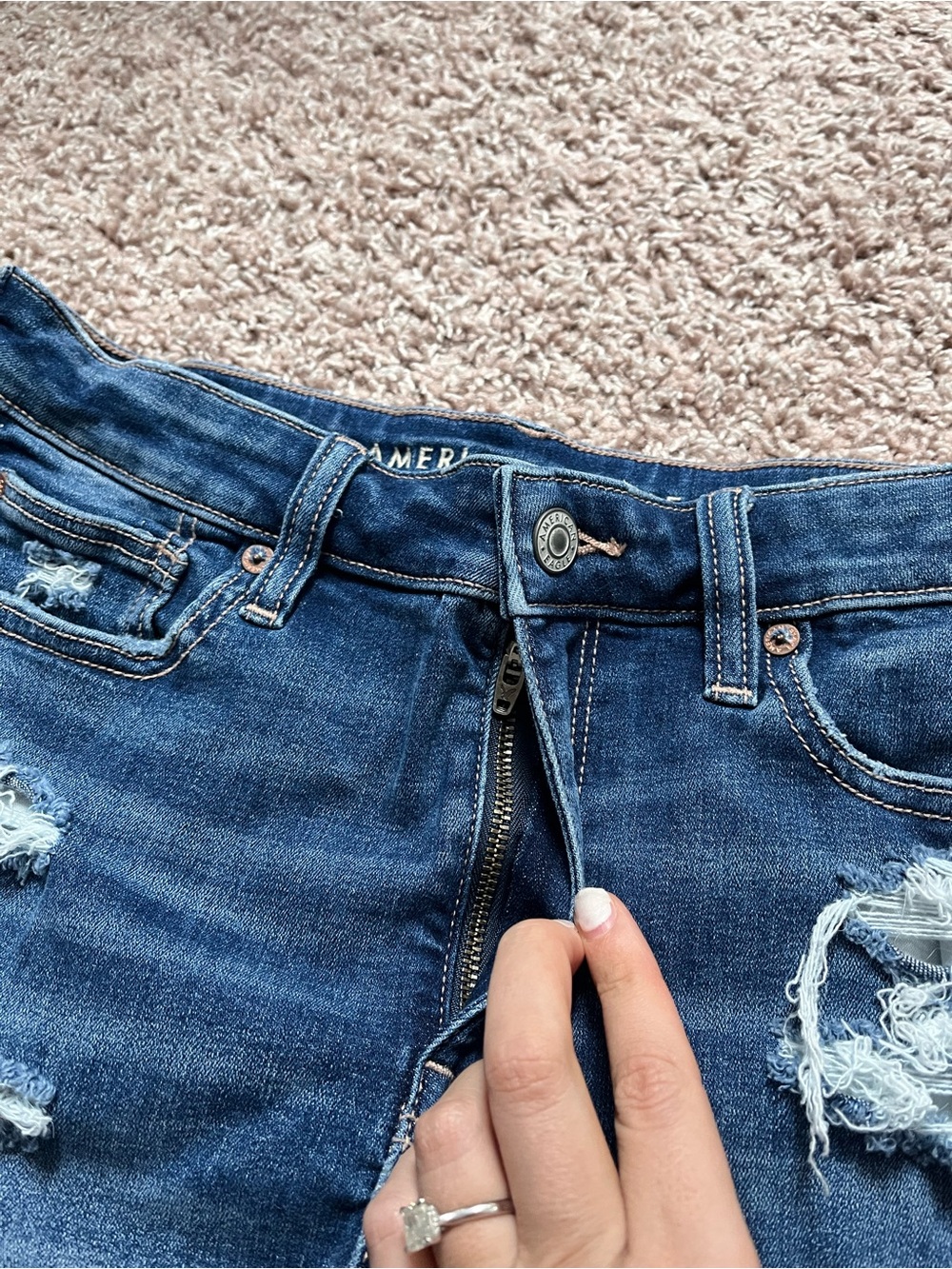 American Eagle High Rise Denim Shorts - Picture 3 of 9